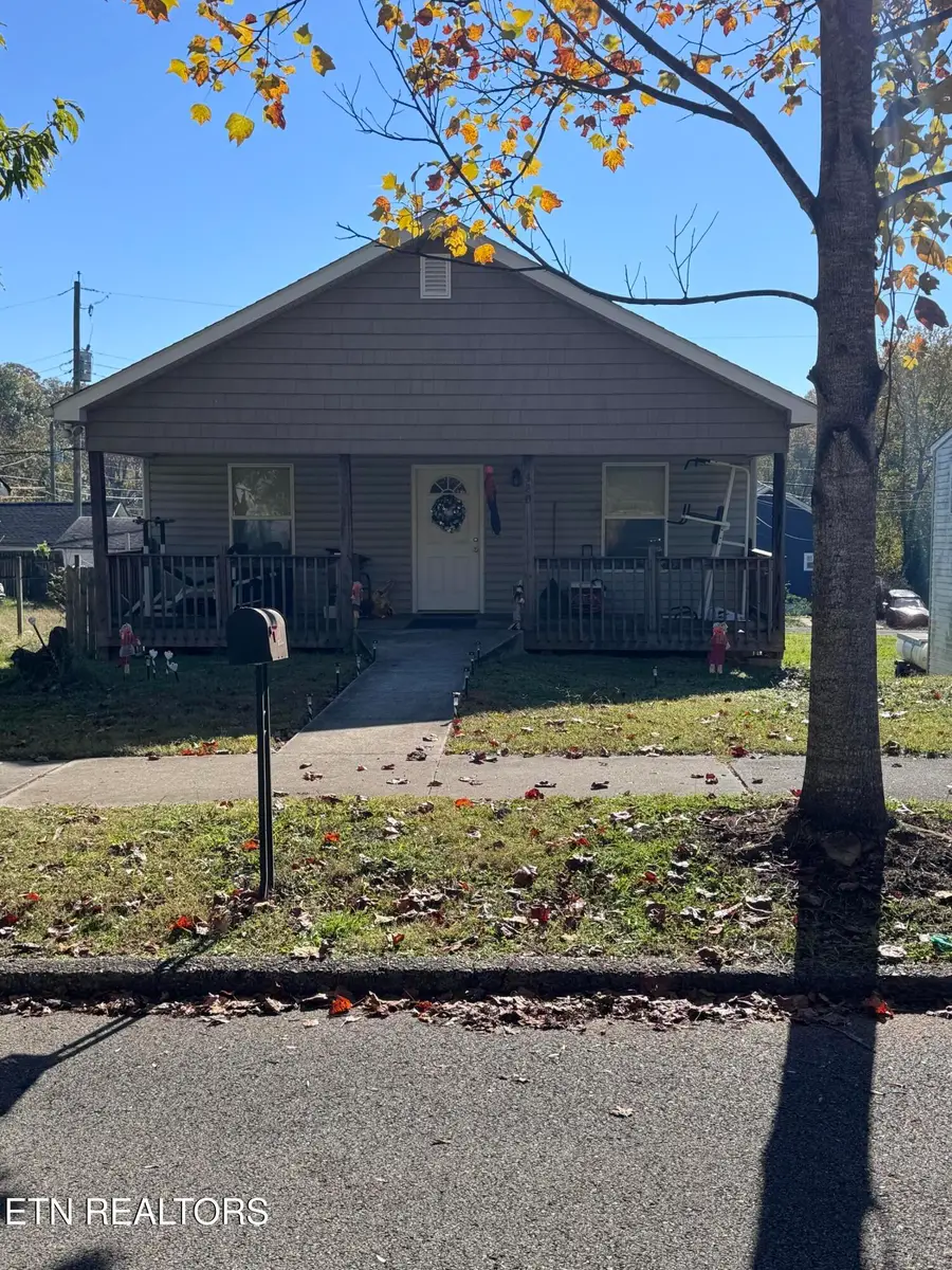 430 E Caldwell Ave, Knoxville, TN 37917 - #3
