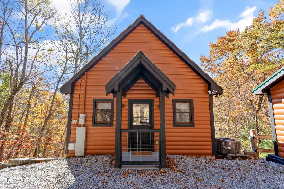 3898 Millers Ridge Way, Sevierville, TN 37862 - #1