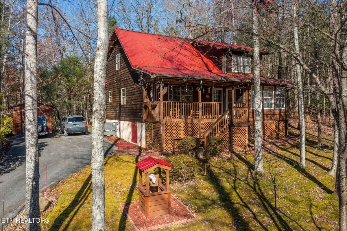 4917 Latta Way, Gatlinburg, TN 37738 - #1