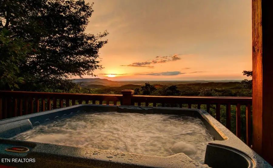 1815 Silver Poplar Lane, Sevierville, TN 37876 - #2