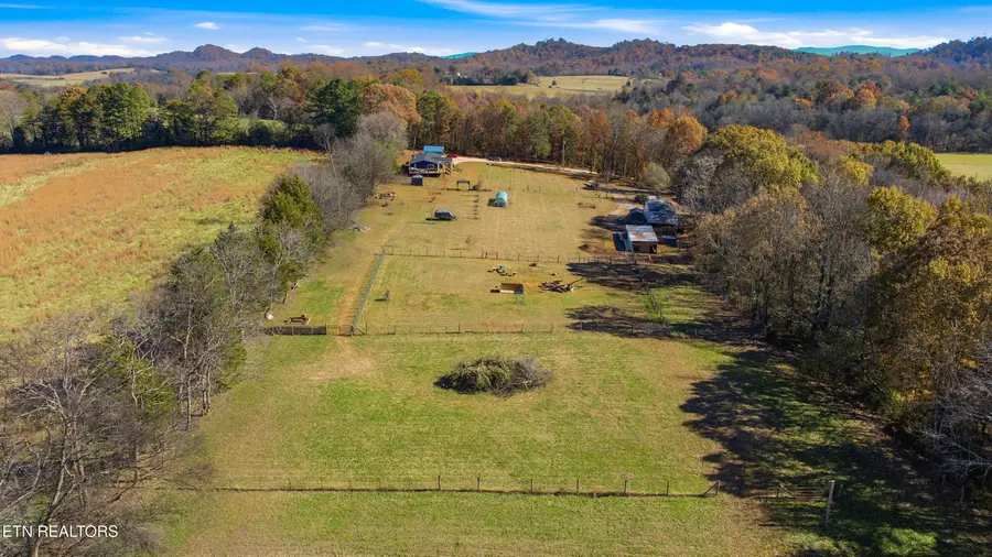 160 Mcdonald Rd, Sweetwater, TN 37874 - #3