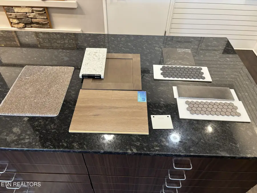 1870 Hickory Reserve Rd, Knoxville, TN 37932 - #2