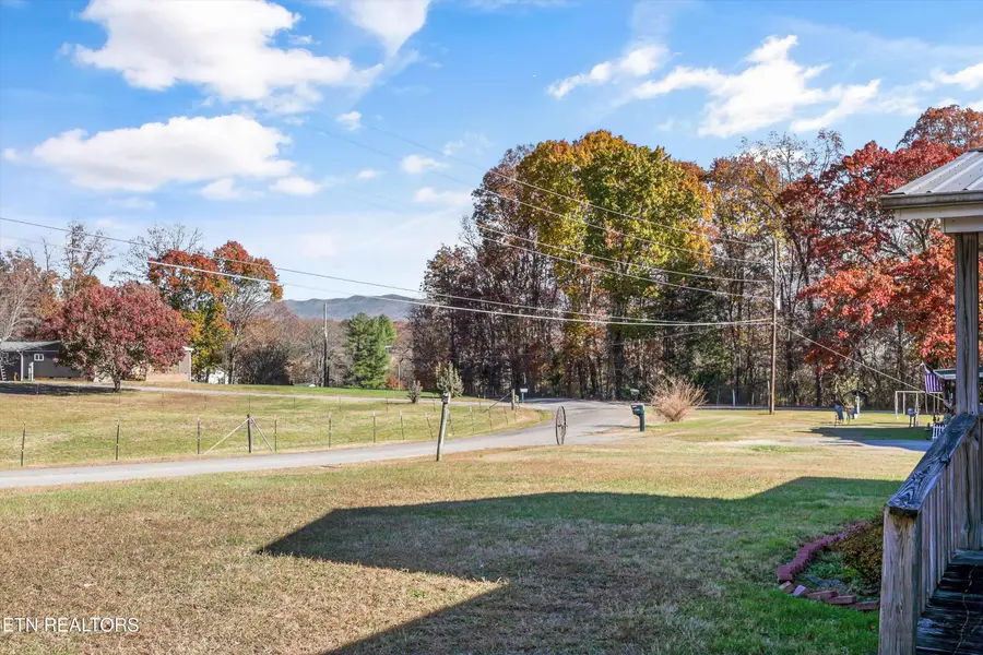 1130 Williamson Chapel Rd, Maryville, TN 37801 - #2