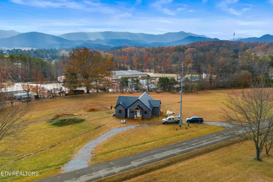 141 Robert Lee Drive, Newport, TN 37821 - #3