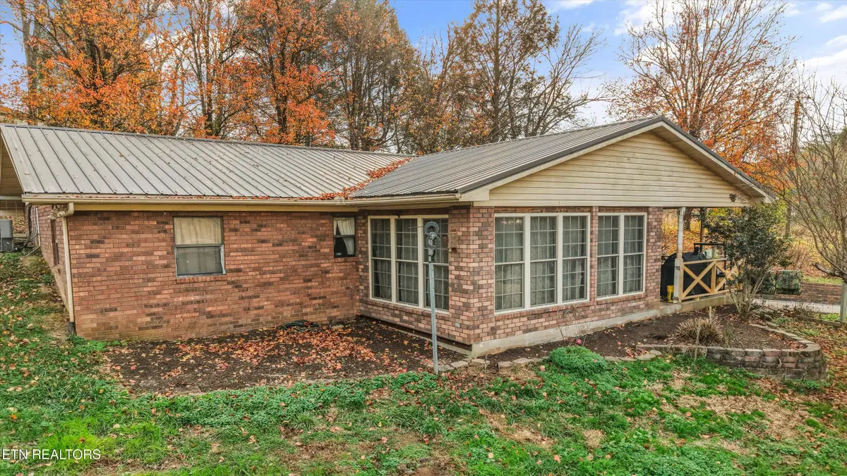 2436 Allegheny Loop Rd, Maryville, TN 37803 - #1