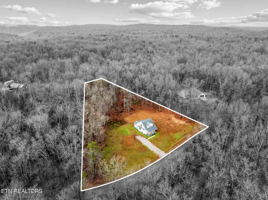 1023 W Laurel Way, Monterey, TN 38574 - #2