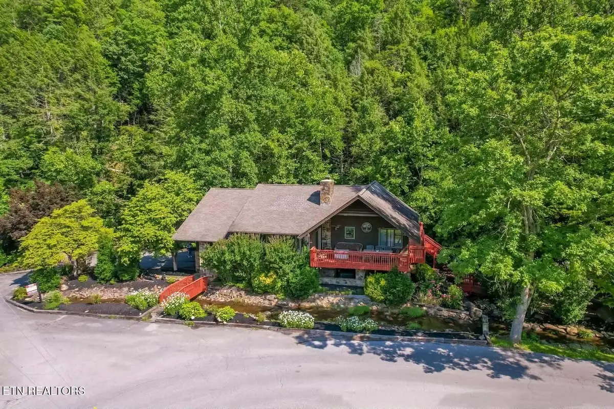 3669 Lindsey Mill Rd, Gatlinburg, TN 37738 - #1