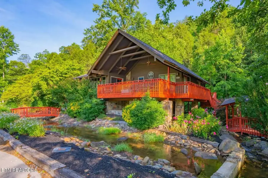 3669 Lindsey Mill Rd, Gatlinburg, TN 37738 - #2