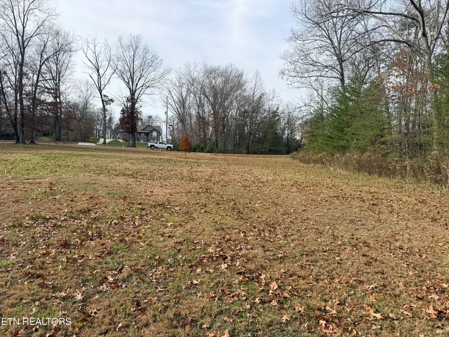 390 Deer Creek Drive Drive, Crossville, TN 38571 - #3