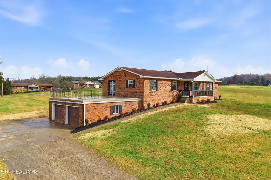 229 Brown Crest Rd, Lafollette, TN 37766 - #2