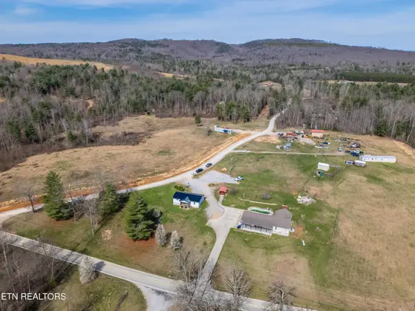 10389 Summer City Rd, Spring City, TN 37381