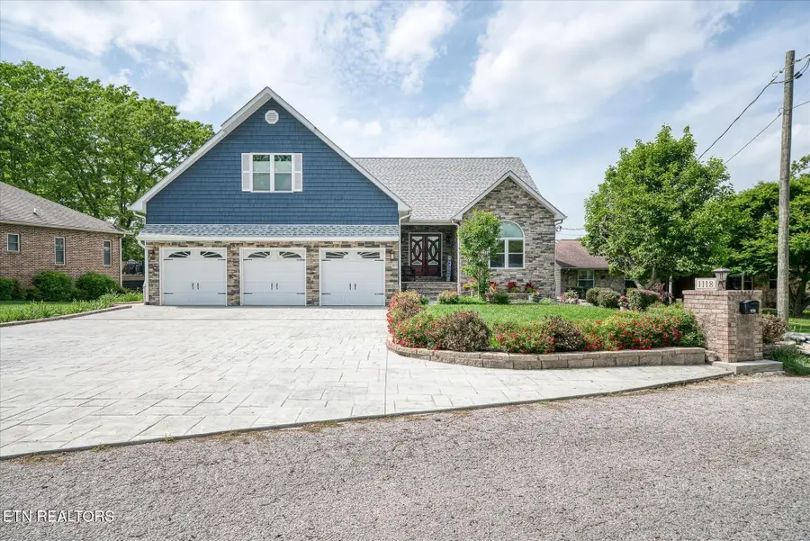 1118 Hileah Drive, Crossville, TN 38572 - #2