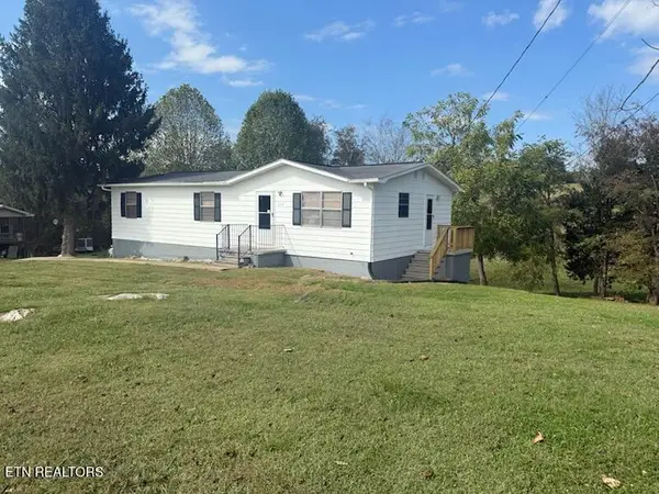 352 Thorngrove Pike, Kodak, TN 37764