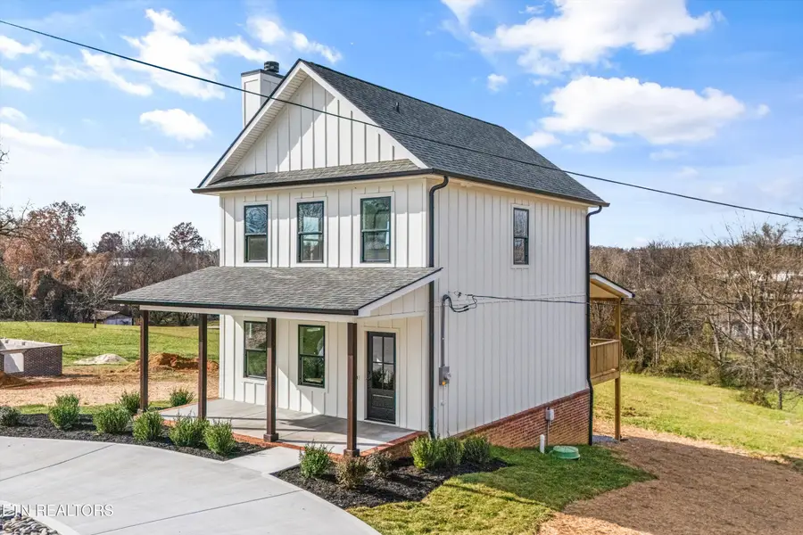 106 S Front Street St, Friendsville, TN 37737 - #3
