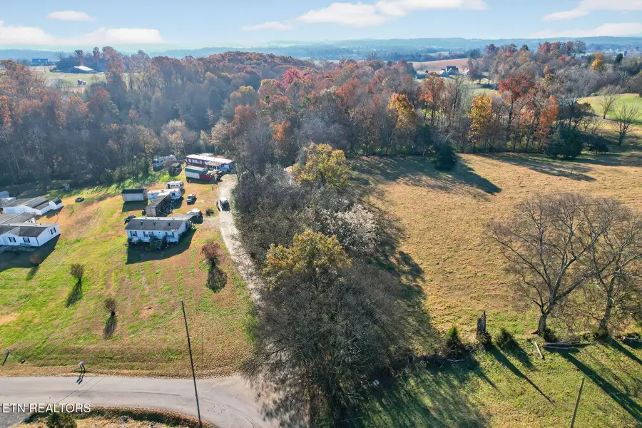 1637 Sheets Hollow Rd, Greenback, TN 37742 - #2