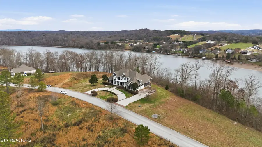 910 Eagle Nest Drive, Loudon, TN 37774 - #2