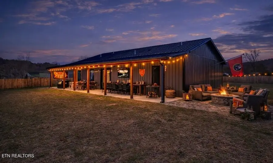 110 Eldon Justice Rd, Oliver Springs, TN 37840 - #3