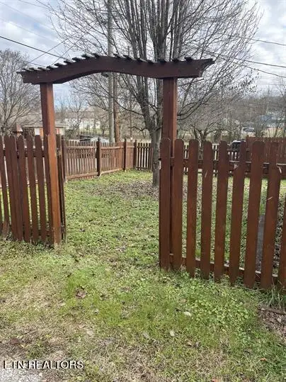 1214 Pratt St, Knoxville, TN 37917 - #3