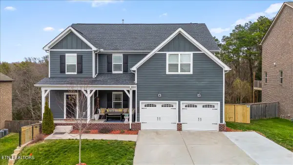 2712 Tallgrass Lane, Knoxville, TN 37932