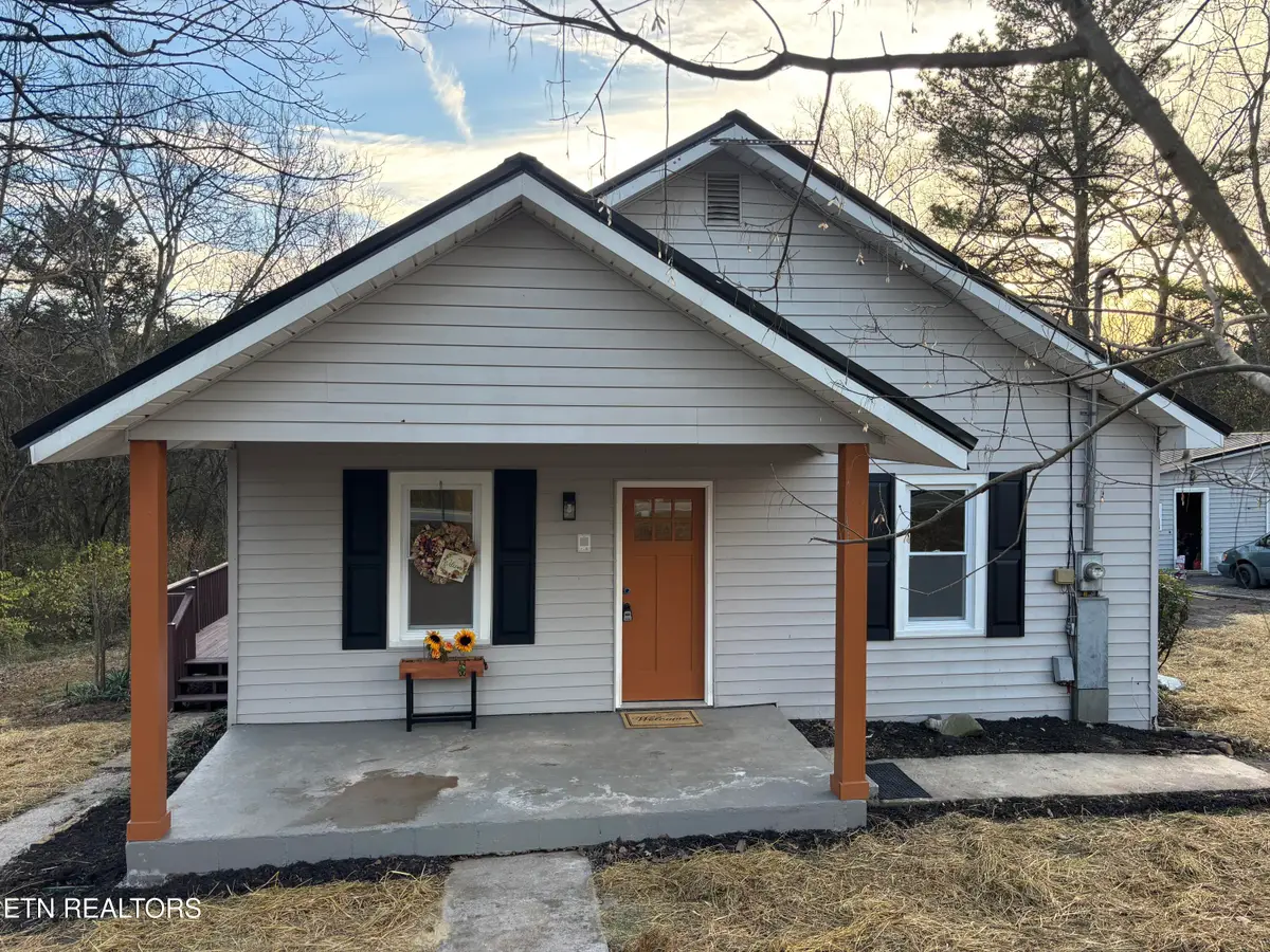 205 Old Dandridge Pike, Strawberry Plains, TN 37871 - #1