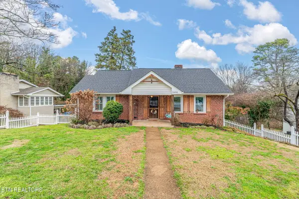 5408 Villa Rd, Knoxville, TN 37918