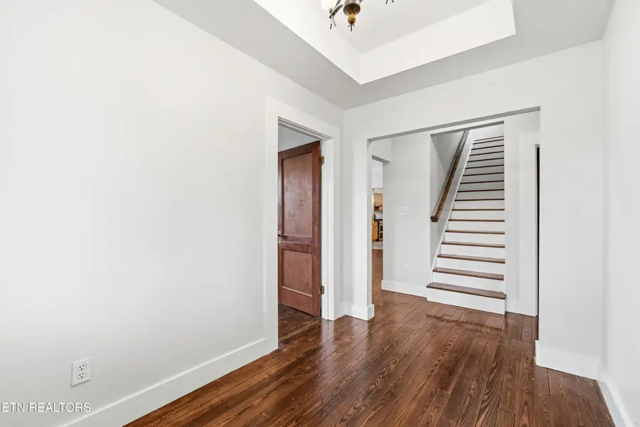 2520 W Beaver Creek Drive, Powell, TN 37849 - #3