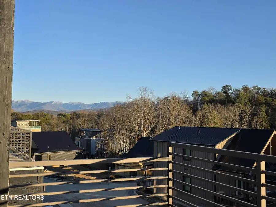 2911 Tipi Way, Pigeon Forge, TN 37863 - #3