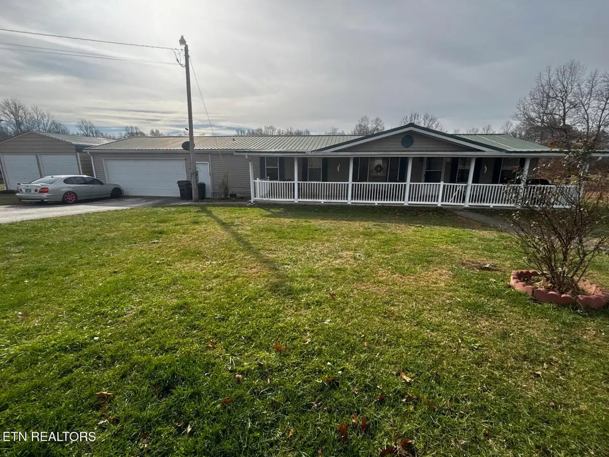 1679 Kingtown Rd, Oneida, TN 37841 - #1