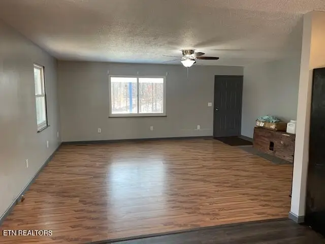 125 Walnut Lane, Oneida, TN 37841 - #3