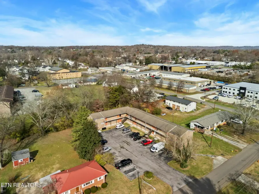 211 Elyria Drive, Knoxville, TN 37912 - #2