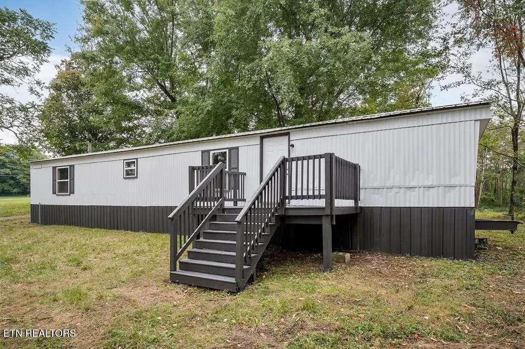 6232 Crossville Hwy, Sparta, TN 38583 - #1