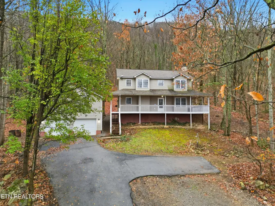 3772 Chilly Springs Rd, Maryville, TN 37803 - #3