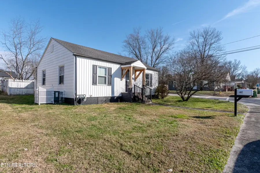 602 Mcginley St, Maryville, TN 37804 - #2