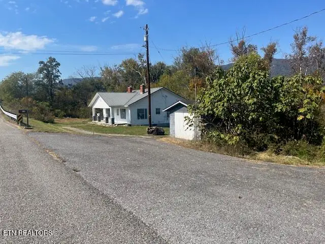 8749 Wilderness Rd, Ewing, VA 24248 - #1