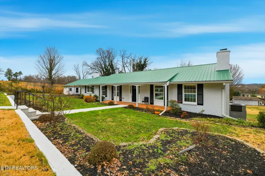 1312 Park St, Sweetwater, TN 37874 - #2