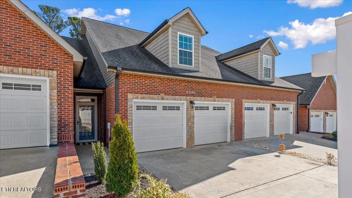 493 Jacksonian Way, Lenoir City, TN 37772 - #1