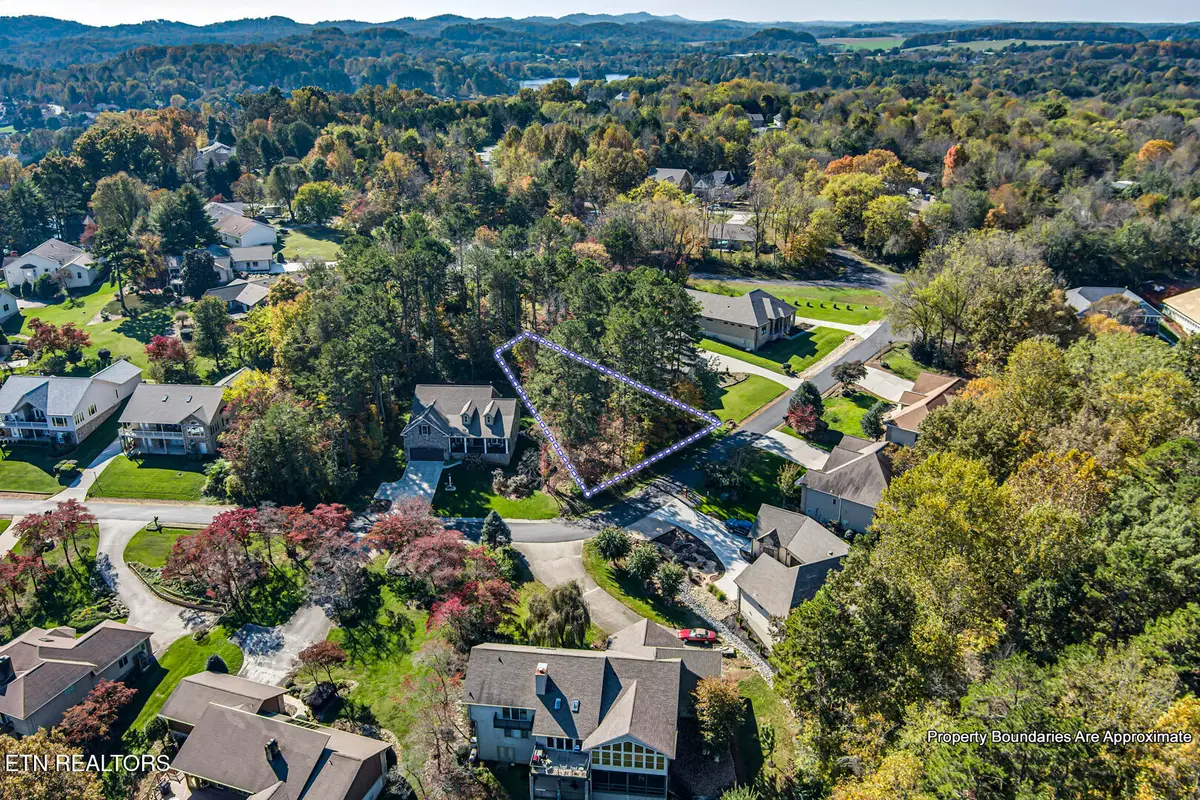 330 Kiyuga Way, Loudon, TN 37774 - #1