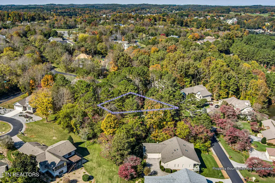 330 Kiyuga Way, Loudon, TN 37774 - #2