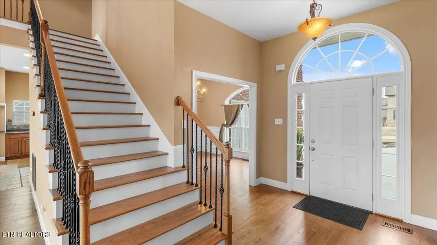 311 Cheyenne Blvd, Lenoir City, TN 37772 - #3