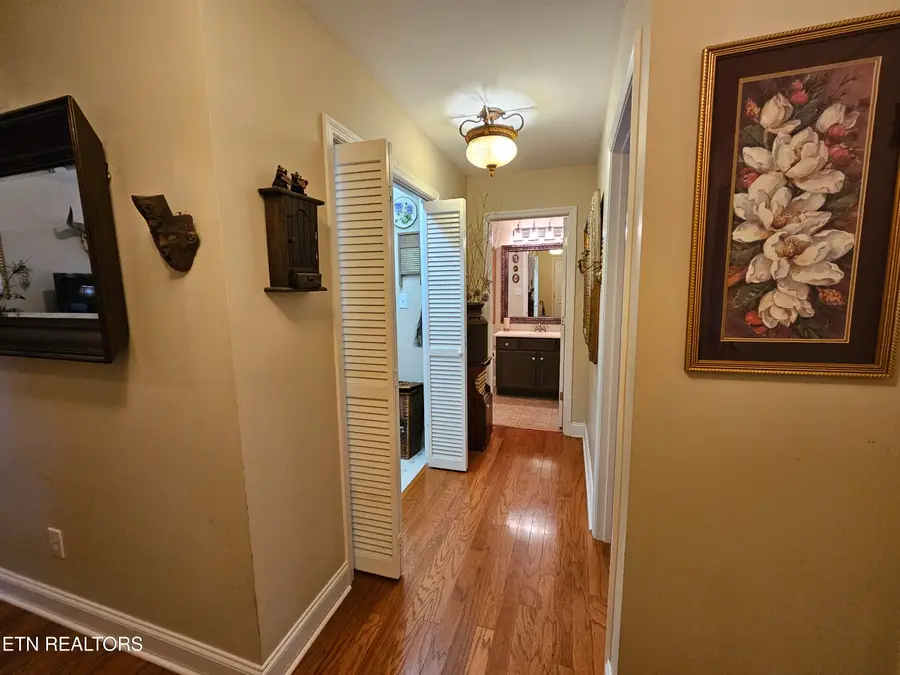 2733 Knob Creek Lane, Knoxville, TN 37912 - #3