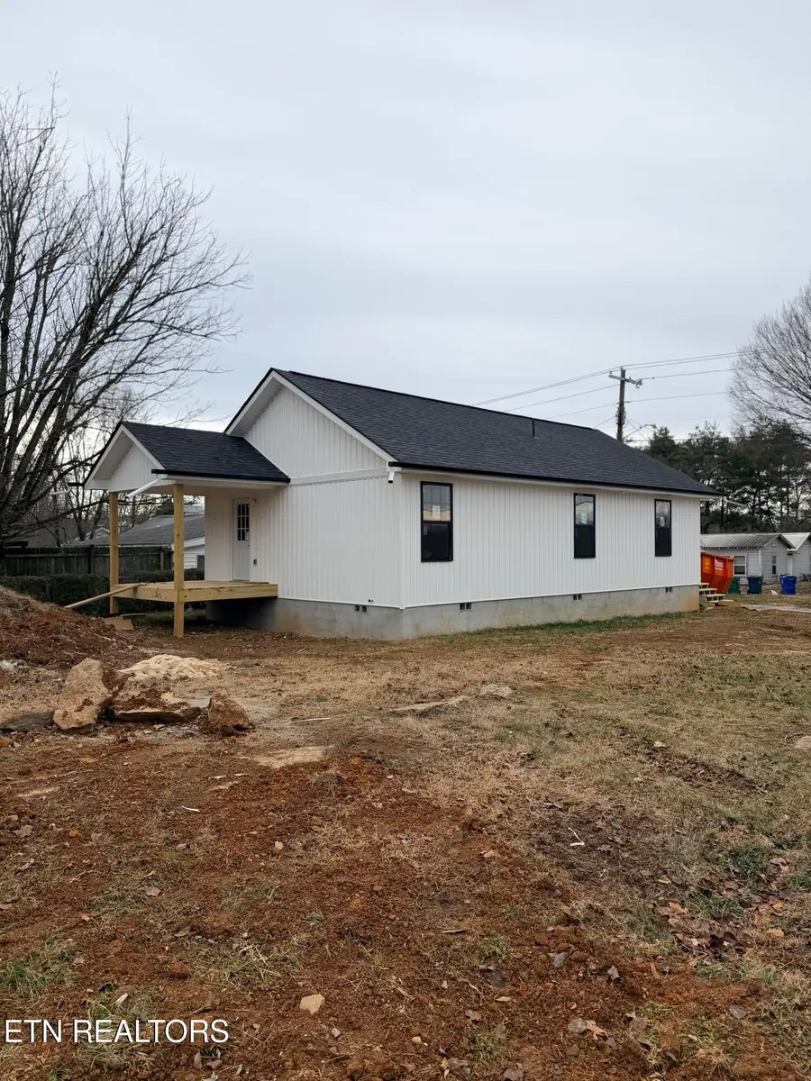 734 Seymour St, Morristown, TN 37813 - #2