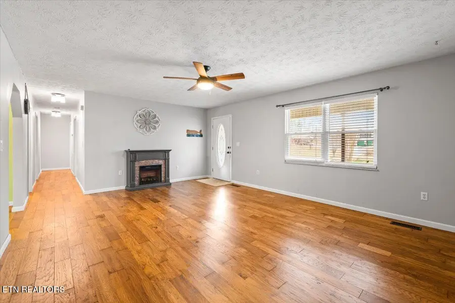 451 Hollifield Drive, Jacksboro, TN 37757 - #3