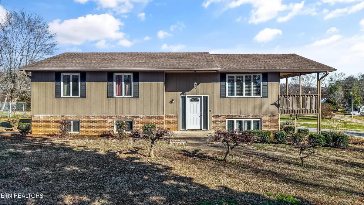 206 Alfred Mccammon Rd, Maryville, TN 37804 - #1