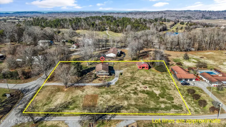 206 Alfred Mccammon Rd, Maryville, TN 37804 - #2