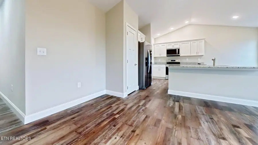 1293 Cook Rd, Crossville, TN 38555 - #2