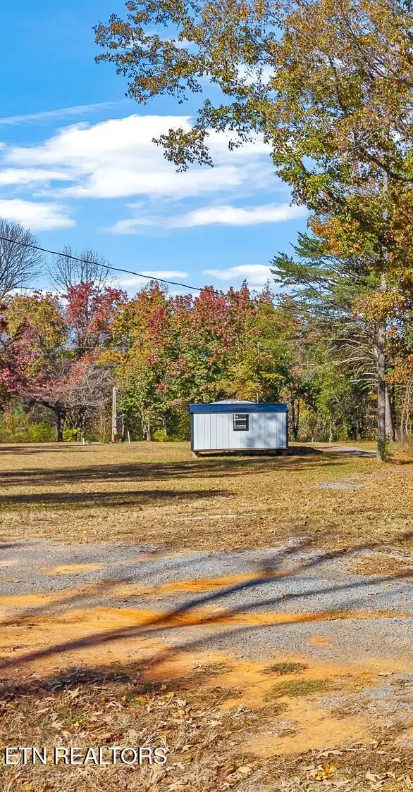 232 Sweeney Rd, Benton, TN 37307 - #2