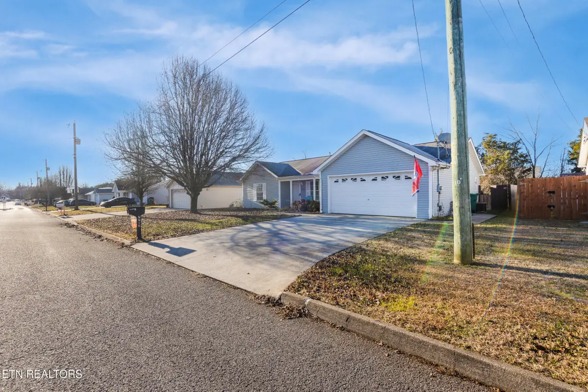 7712 Ralph Youmans Rd, Corryton, TN 37721 - #1