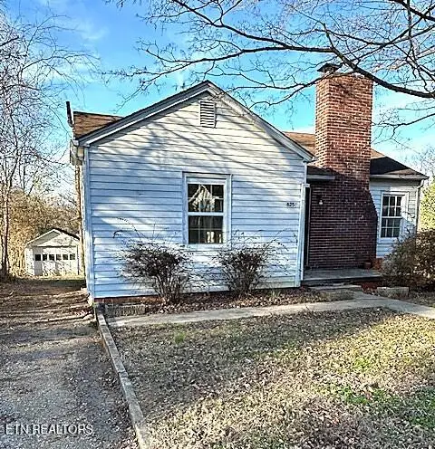 825 Gertrude Ave, Knoxville, TN 37920