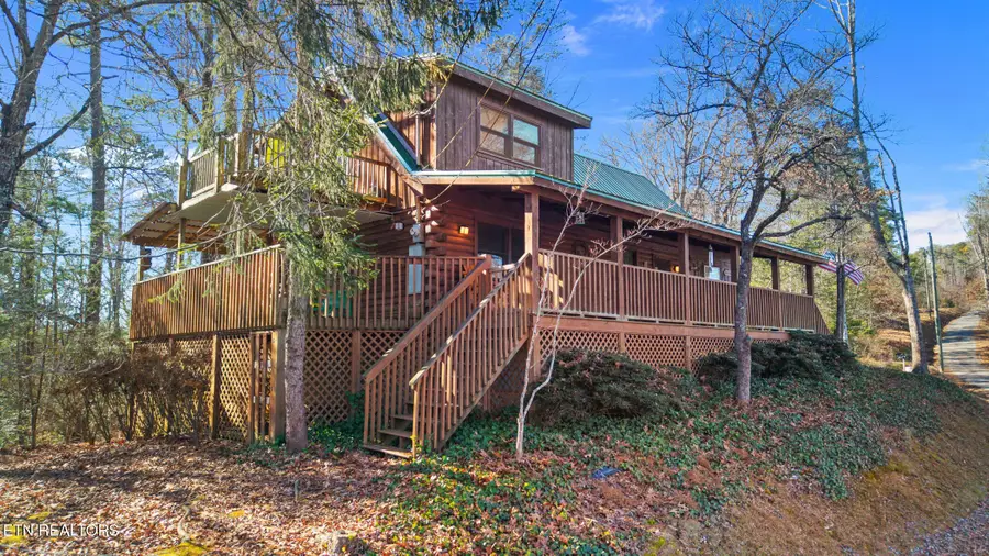 1518 Ridgecrest Drive, Sevierville, TN 37876 - #3