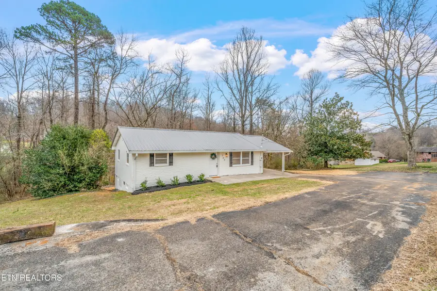 709 Foust Carney Rd, Powell, TN 37849 - #2